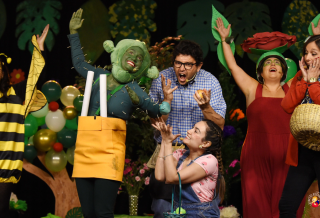 Obra de teatro "Mi amigo el cactus" en el Estadio Español