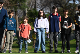 Integrantes del torneo infantil de golf 18 chico, Estadio Español