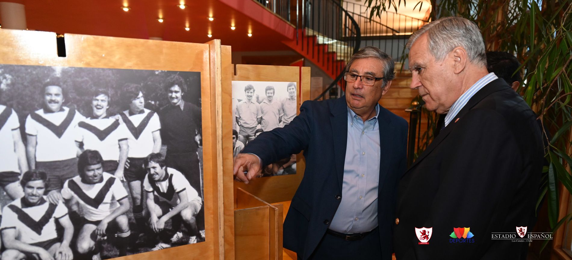 La Rama de Fútbol de Estadio Español celebró sus 60 años con una cena especial llena de recuerdos, premios y emotivos saludos de sus jugadores.